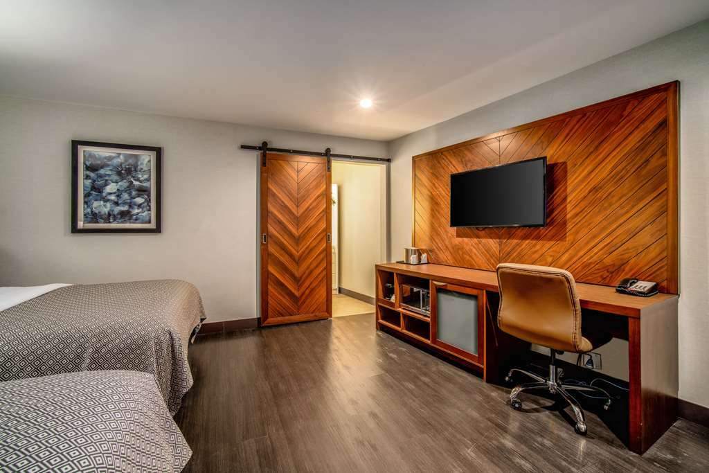 818 Hotel + Pool, Ascend Hotel Collection By Choice Los Angeles Room photo